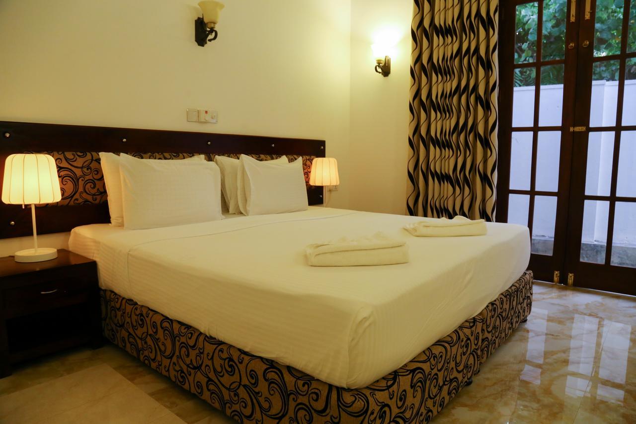 Sithi Villa Hikkaduwa Exterior photo