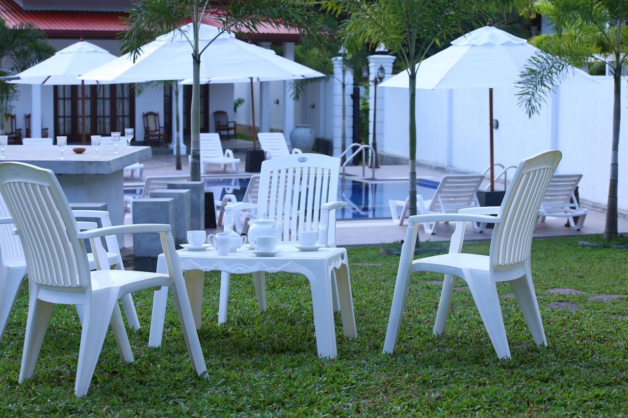 Sithi Villa Hikkaduwa Exterior photo
